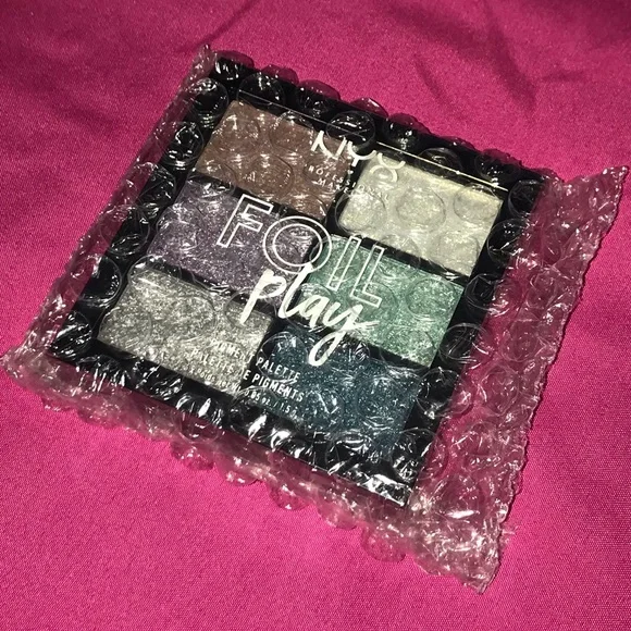 Nyx Foil Play - Pigment Palette - eye makeup - Picture 3 of 3